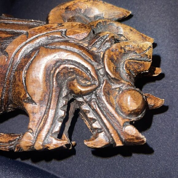 Wooden Carved Foo Dog - Picture 10 of 13